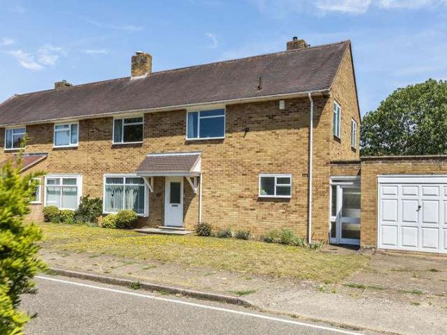 Property for sale in Caldecott, Dromore