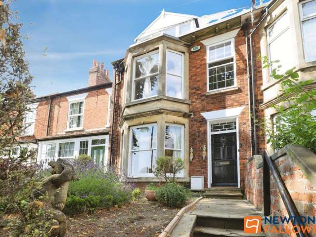 Property for sale in Grantham, Barholm