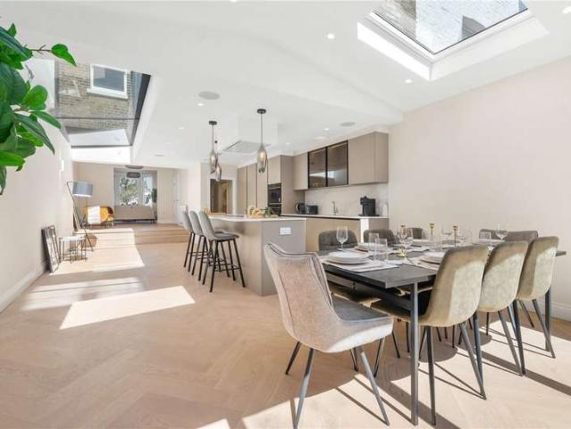 Property for sale in London Borough of Southwark, Greater London