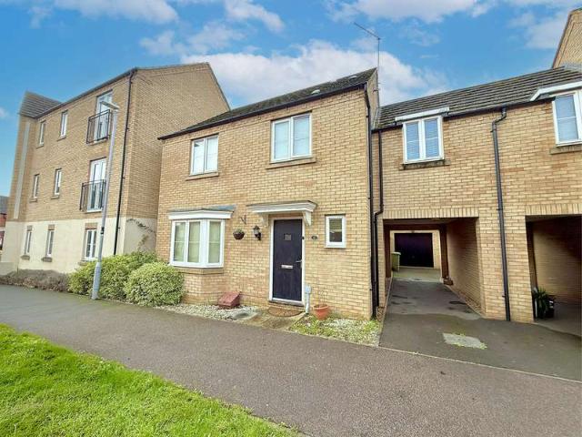Property for sale in Oakridge Park, Old Wolverton