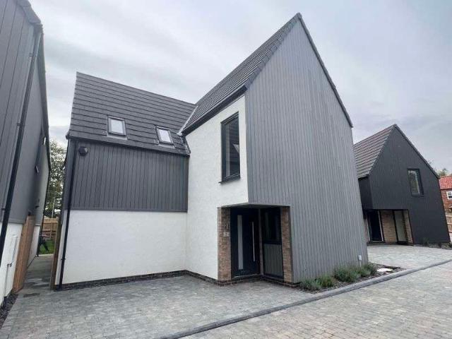 Property for rent in New Waltham, Scartho