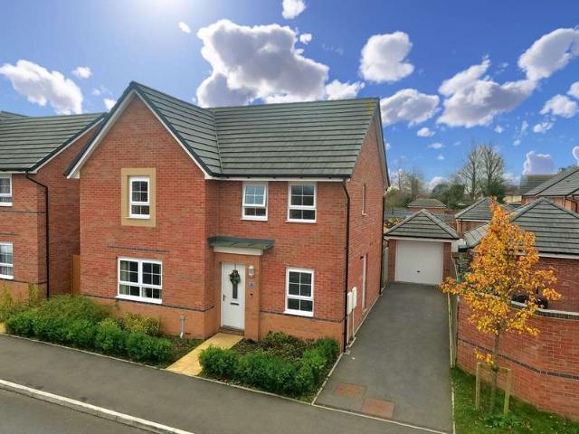 Property for sale in Shavington cum Gresty, Shavington