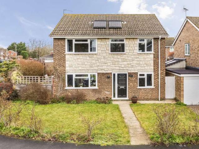 Property for sale in Caldecott, Dromore