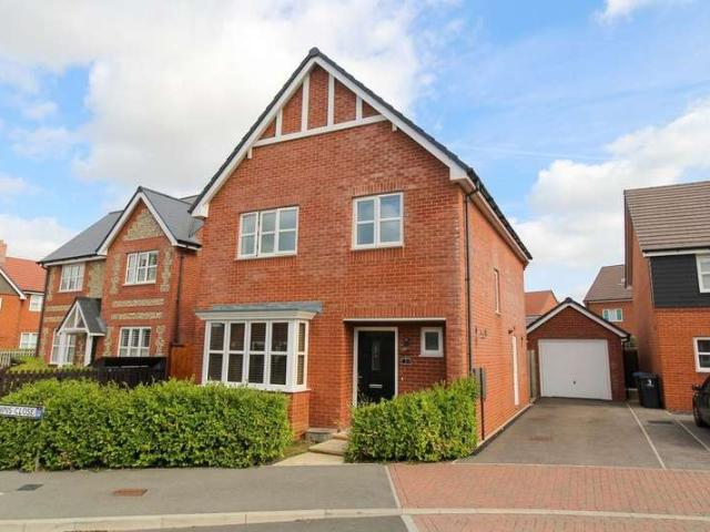 Property for sale in Amesbury