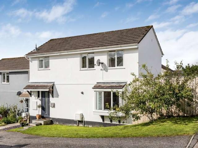Property for sale in Probus, Cornwall
