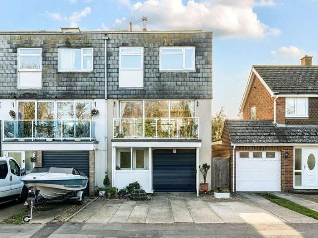 Property for sale in Littlecote, West Sussex