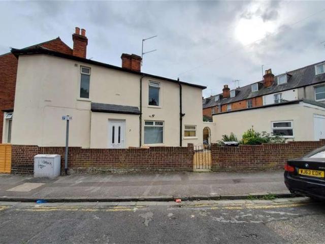 Property for sale in Reading West, Reading