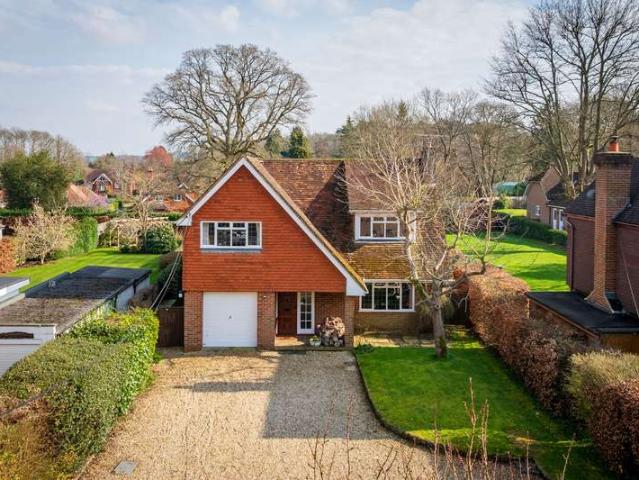 Property for sale in Brook, Fole