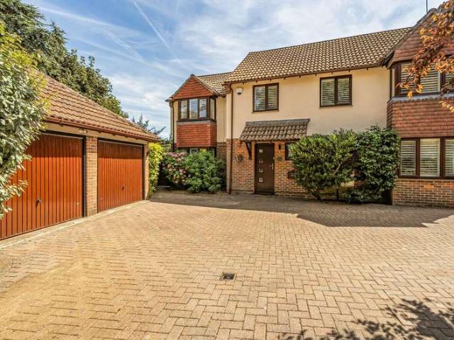 Property for sale in Rose Green, Clapham