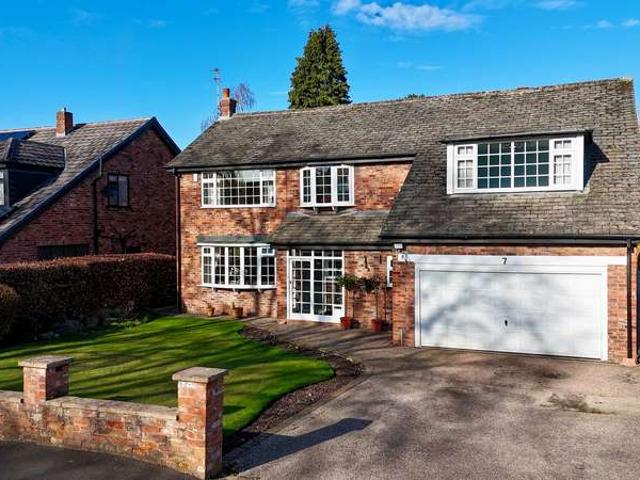 Property for sale in Woodsmoor, Bramhall