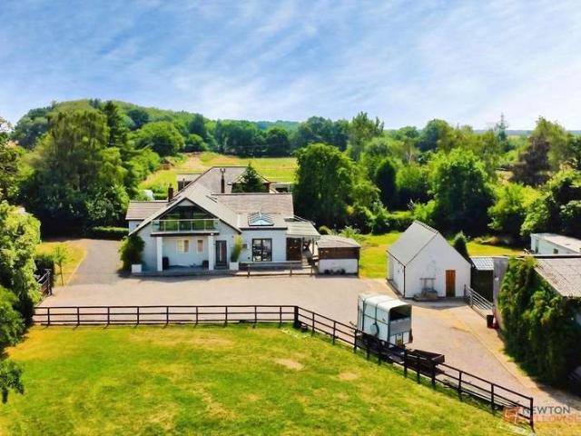 Property for sale in Kirkby Mallory, Hinckley and Bosworth