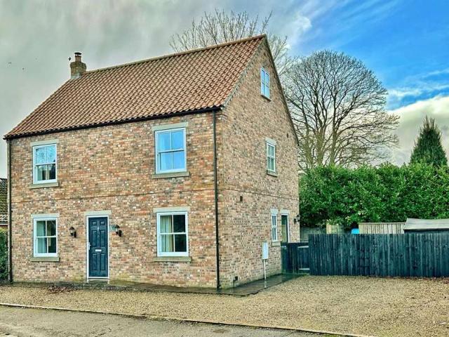Property for rent in Alne, North Yorkshire