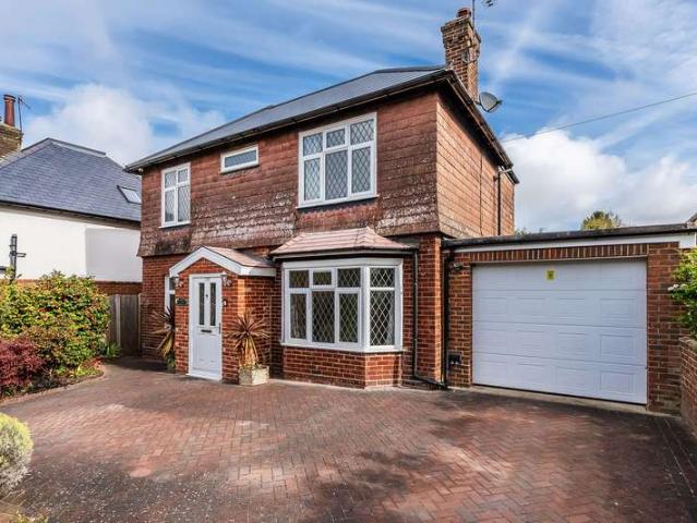 Property for sale in Romford, Sandown Park