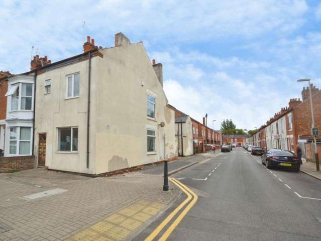 Property for sale in Westcotes, Leicester