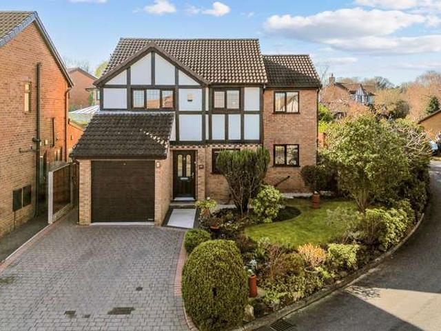 Property for sale in Gillar's Green, Eccleston
