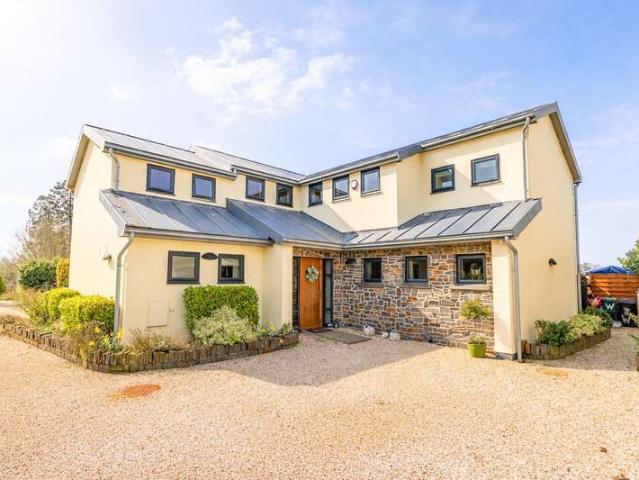 Property for sale in Saint Bride's Wentlooge, Wales