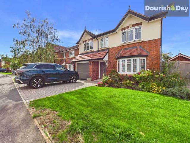 Property for sale in Tilston