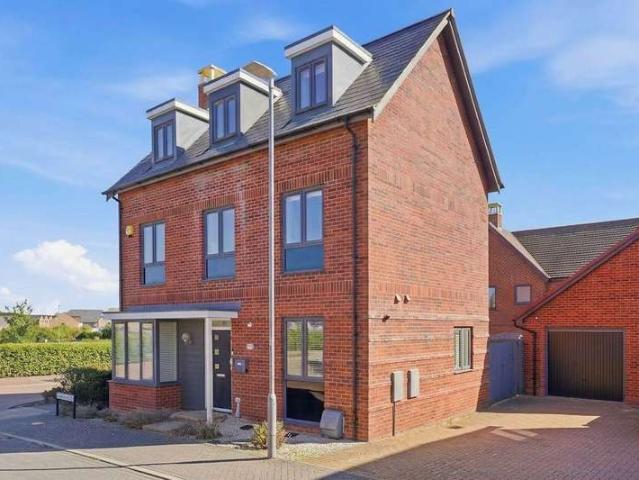 Property for sale in Whitehouse, Milton Keynes