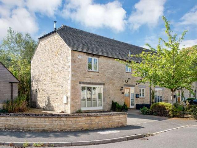 Property for sale in Cottesmore