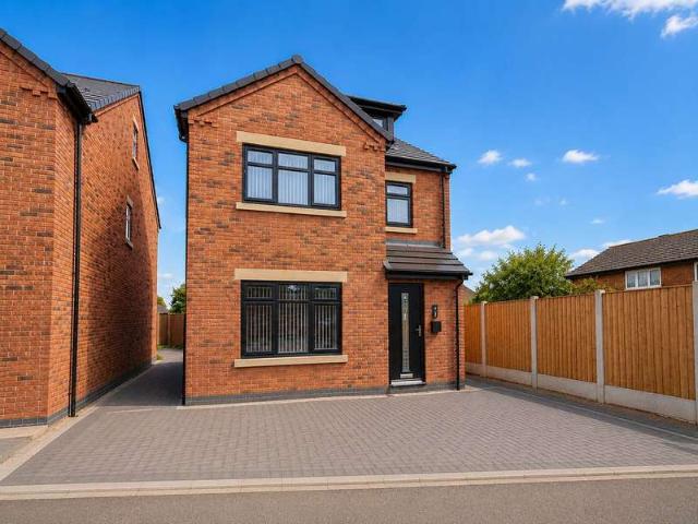 Property for sale in Westhoughton, Lee Bank