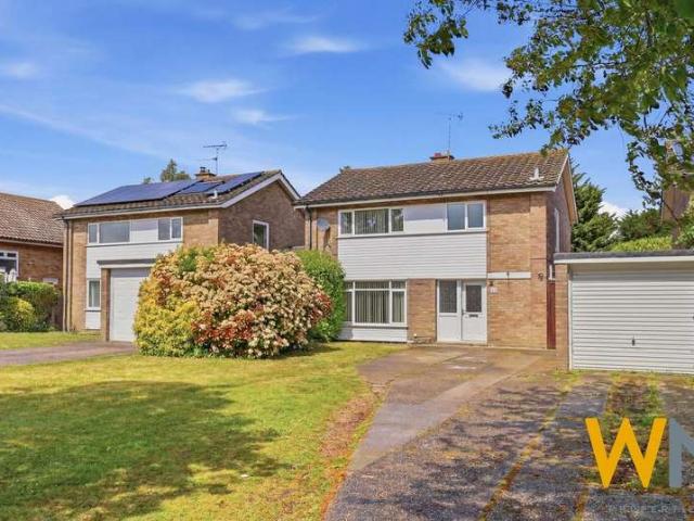 Property for sale in Cattawade, Chelmondiston