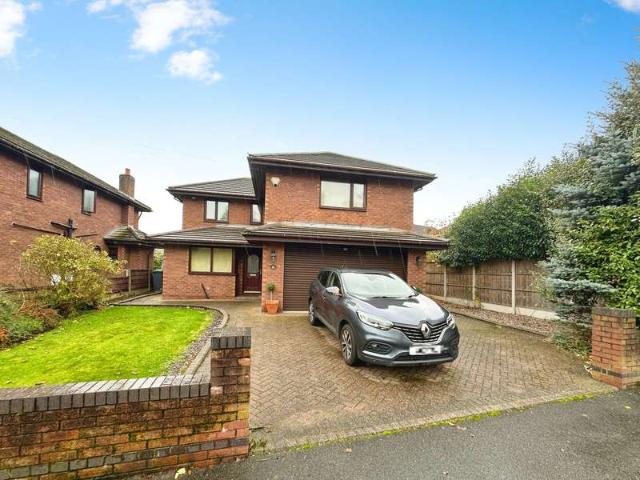 Property for sale in Besses o' th' Barn, Bury