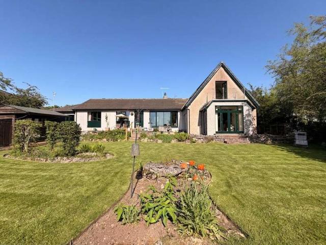 Property for sale in Slackhead