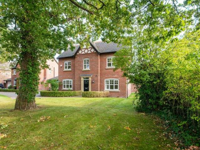 Property for sale in Milton Green, Two Mills