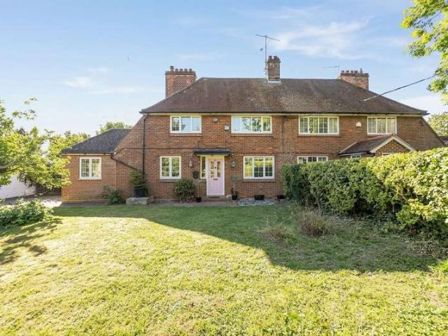 Property for sale in Amesbury