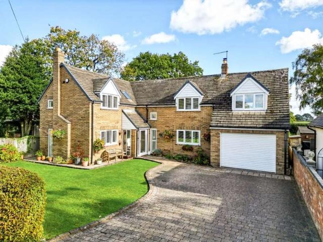 Property for sale in Lower Stretton, Stretton