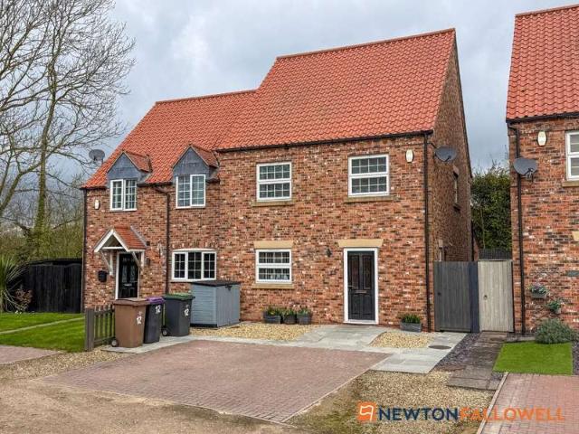 Property for sale in Carlton le Moorland, Ashby De La Launde