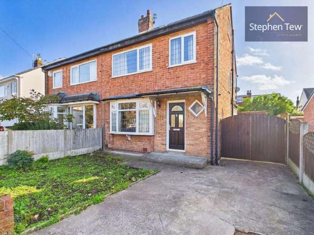 Property for sale in Poulton-le-Fylde, Wyre