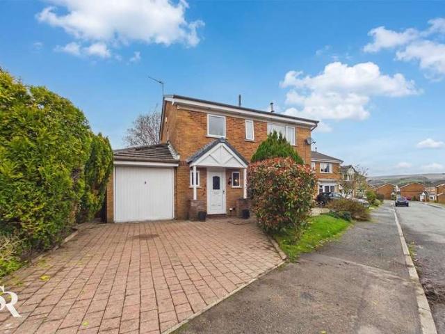 Property for sale in Charlesworth, East Midlands