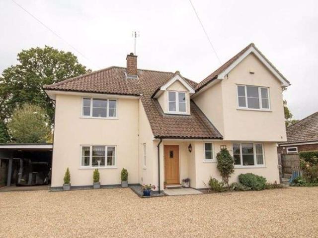 Property for sale in Hutton Mount, Navestock Side