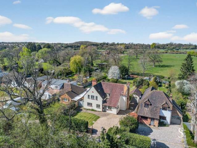 Property for sale in Newell Green