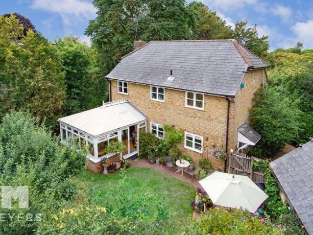 Property for sale in Ringwood, Ashurst Bridge