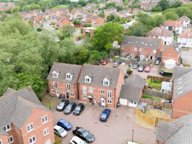 Property for sale in Camp Hill, Warwickshire