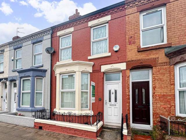Property for sale in Kensington, Calderstones