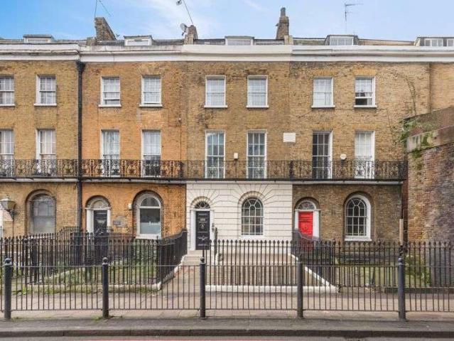 Property for sale in Ratcliffe, Limehouse