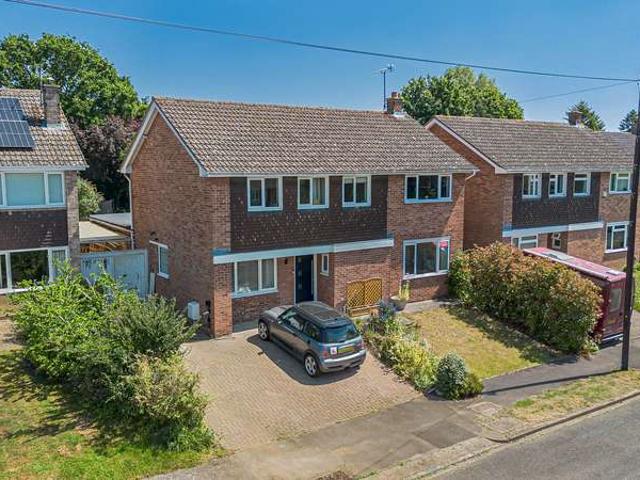 Property for sale in The Slade, Oxfordshire