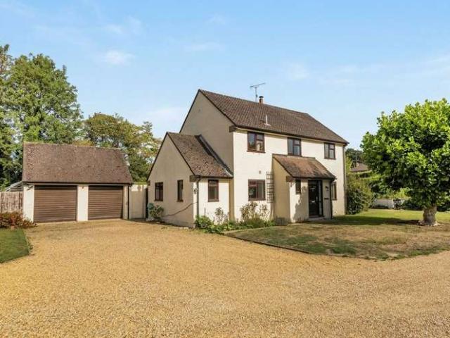 Property for sale in Shrewton