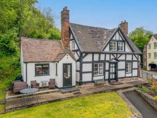 Property for sale in Telford
