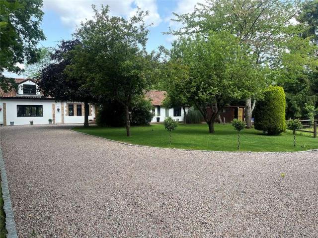 Property for sale in Wanborough, Westborough