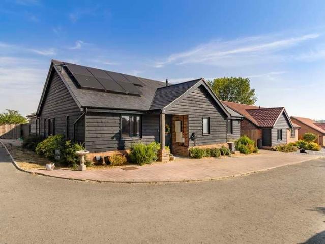 Property for sale in Bedingfield, Suffolk