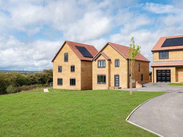 Property for sale in Brackenfield, East Midlands