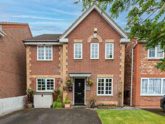 Property for sale in Whitby, Rossmore