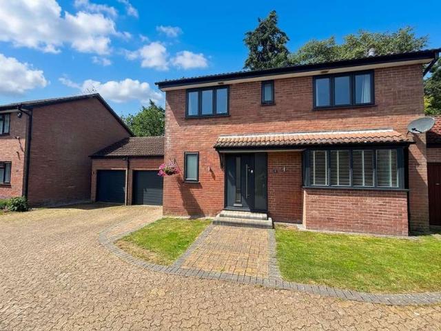 Property for sale in Ashurst Bridge, Hampshire
