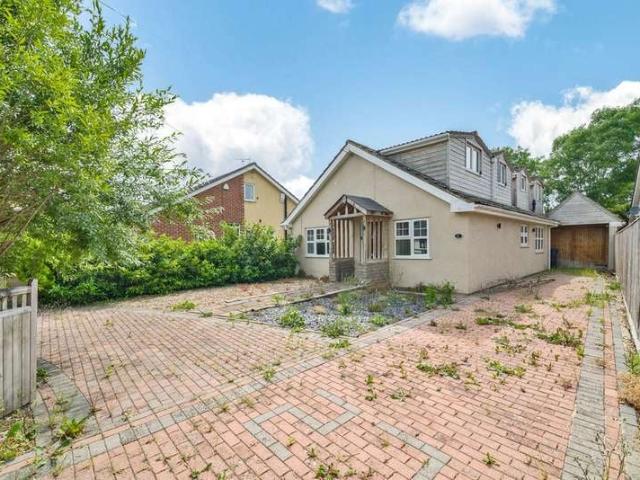 Property for sale in West Wick, North Somerset