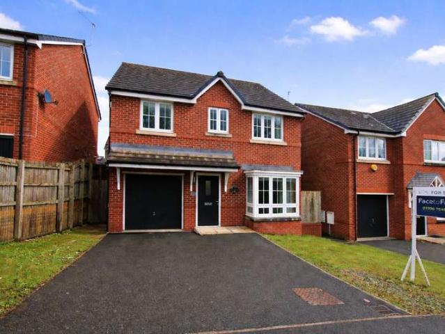 Property for sale in Greengate, Burnedge