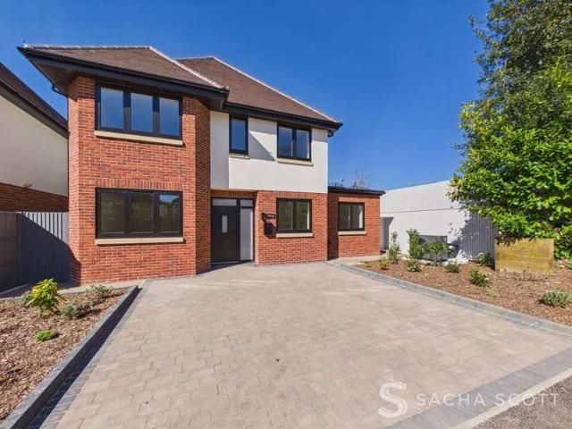 Property for sale in Nork, Red Hill